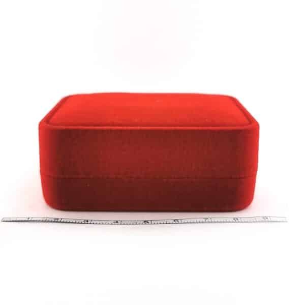 Raudona veliūrinė dėžutė - Image 3