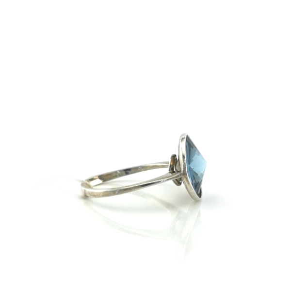 Sidabrinis žiedas su Swarovski kristalu - Image 4