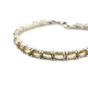 Sidabrinė apyrankė su sultanitu