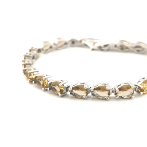 Sidabrinė apyrankė su sultanitu